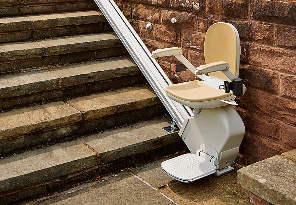 Outdoor Stairlifts Cost & Installation Acorn Stairlifts UK